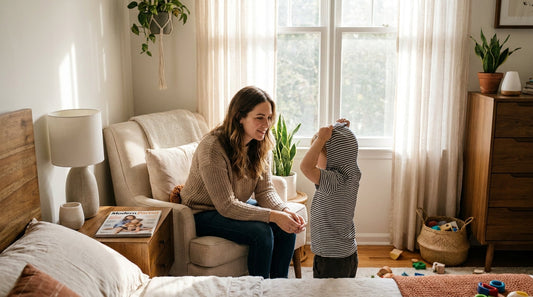 Comment apprendre à un enfant à s'habiller seul : méthode simple et efficace